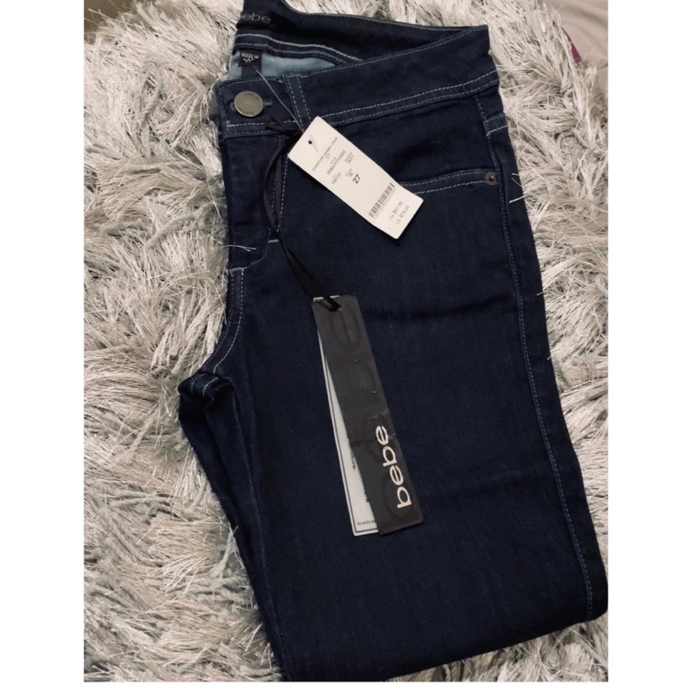 BeBe Signature Skinny Crop Jeans